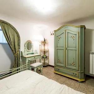 Casa Savonarola Charme Homestay